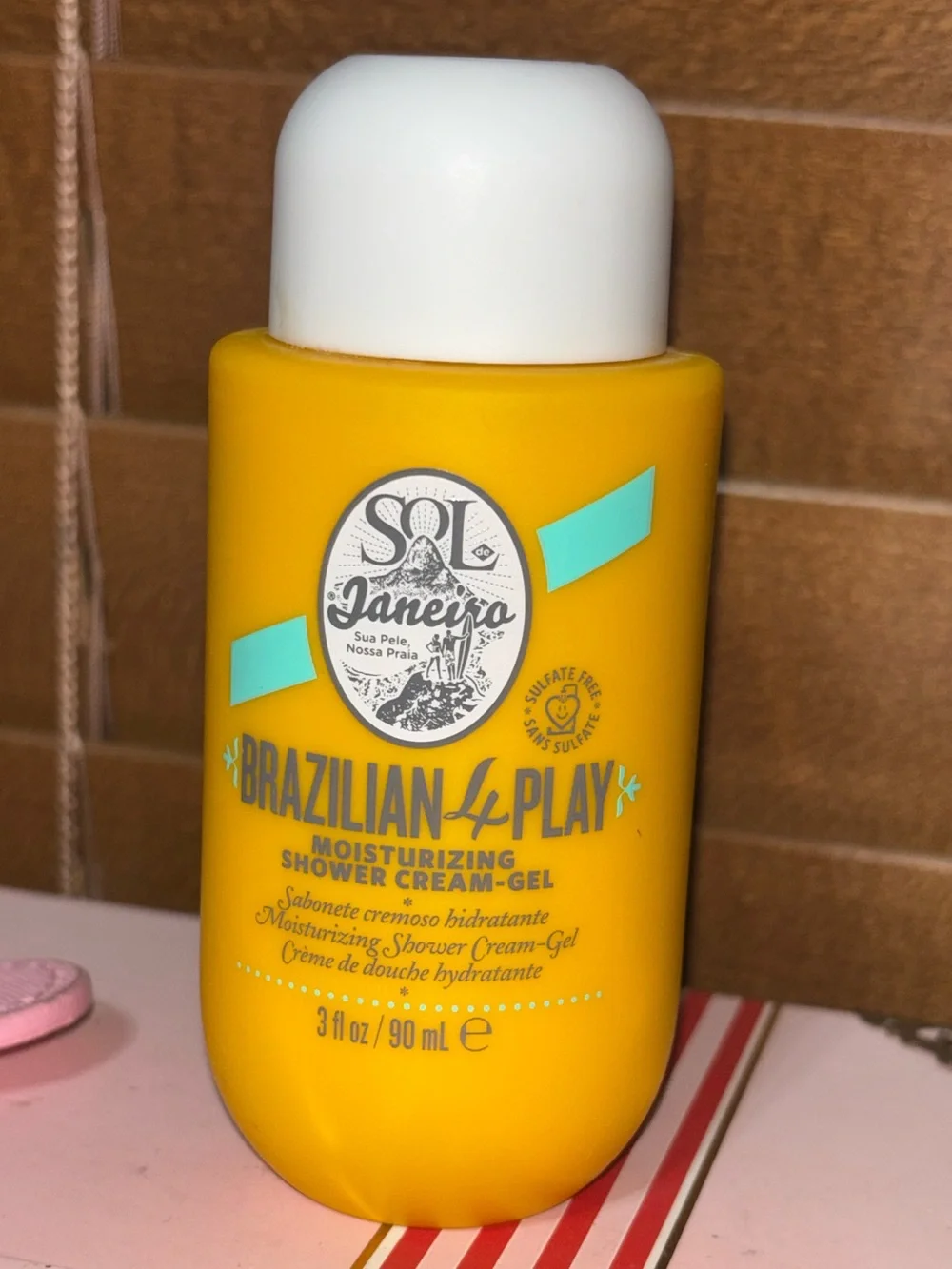 Sol de Janeiro Brazilian Moisturizing Shower Cream-Gel